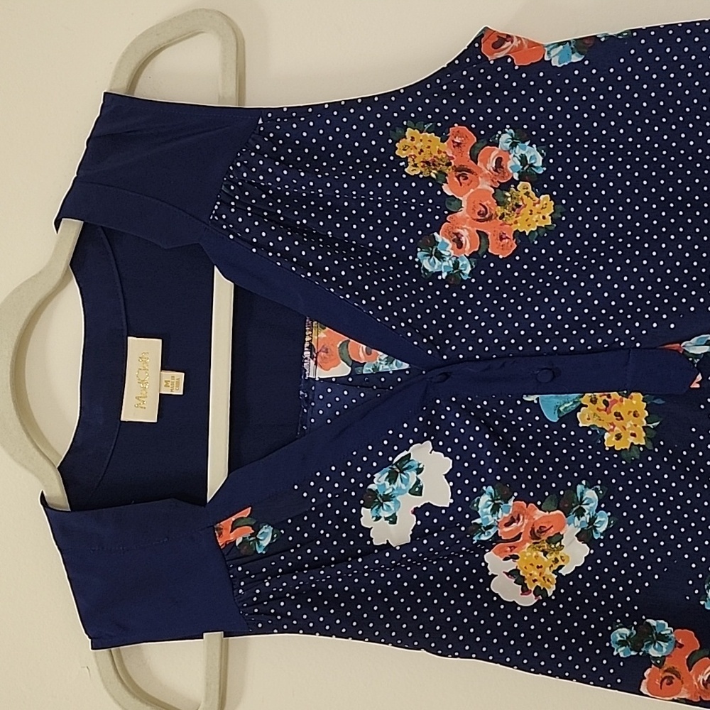 Modcloth Navy  Blue Floral V Neck  Tunic Sleeveless Cottagecore Top size  Medium - Picture 4 of 14